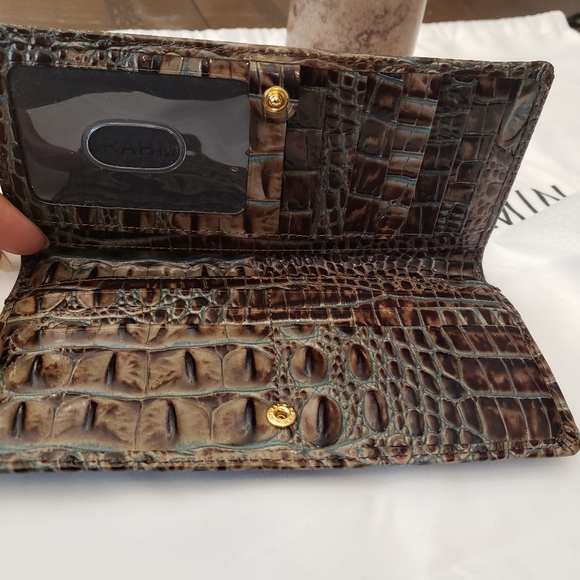 BRAHMIN Mallory Chicory & Ady Wallet - Picture 10 of 12